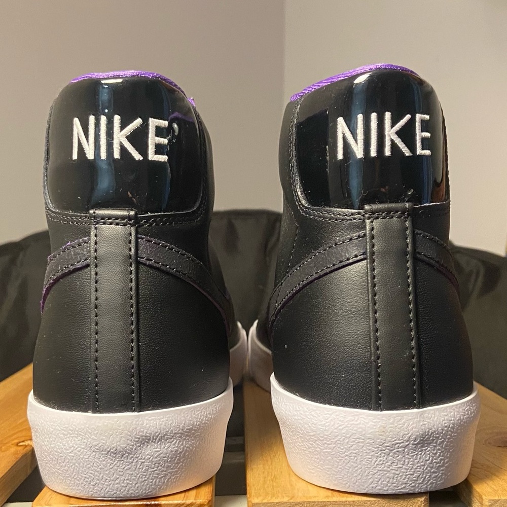 NWOT - Blazer MID ‘77 EMB - Black/Action Grape Iron Grey Sneakers - Picture 4 of 6